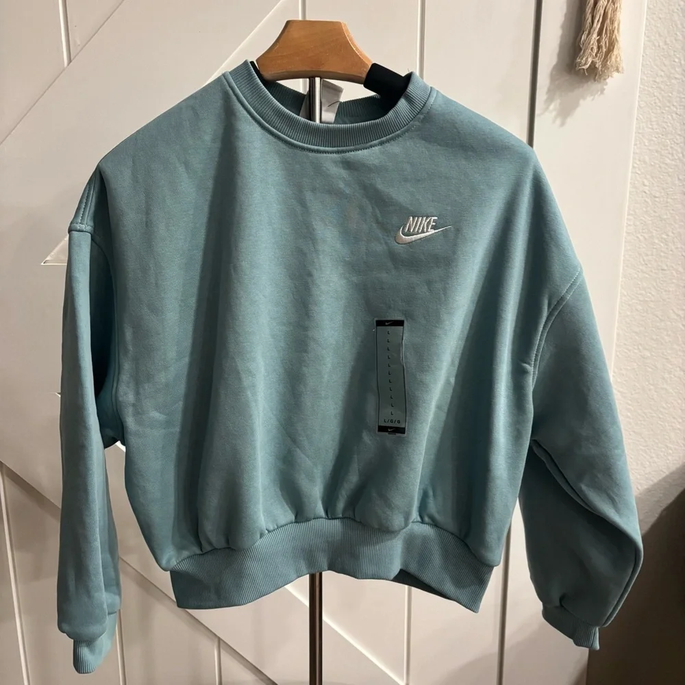 NWT Nike Sportswear Club Fleece Boxy Crewneck Sweatshirt Cannon Mint Green Large
